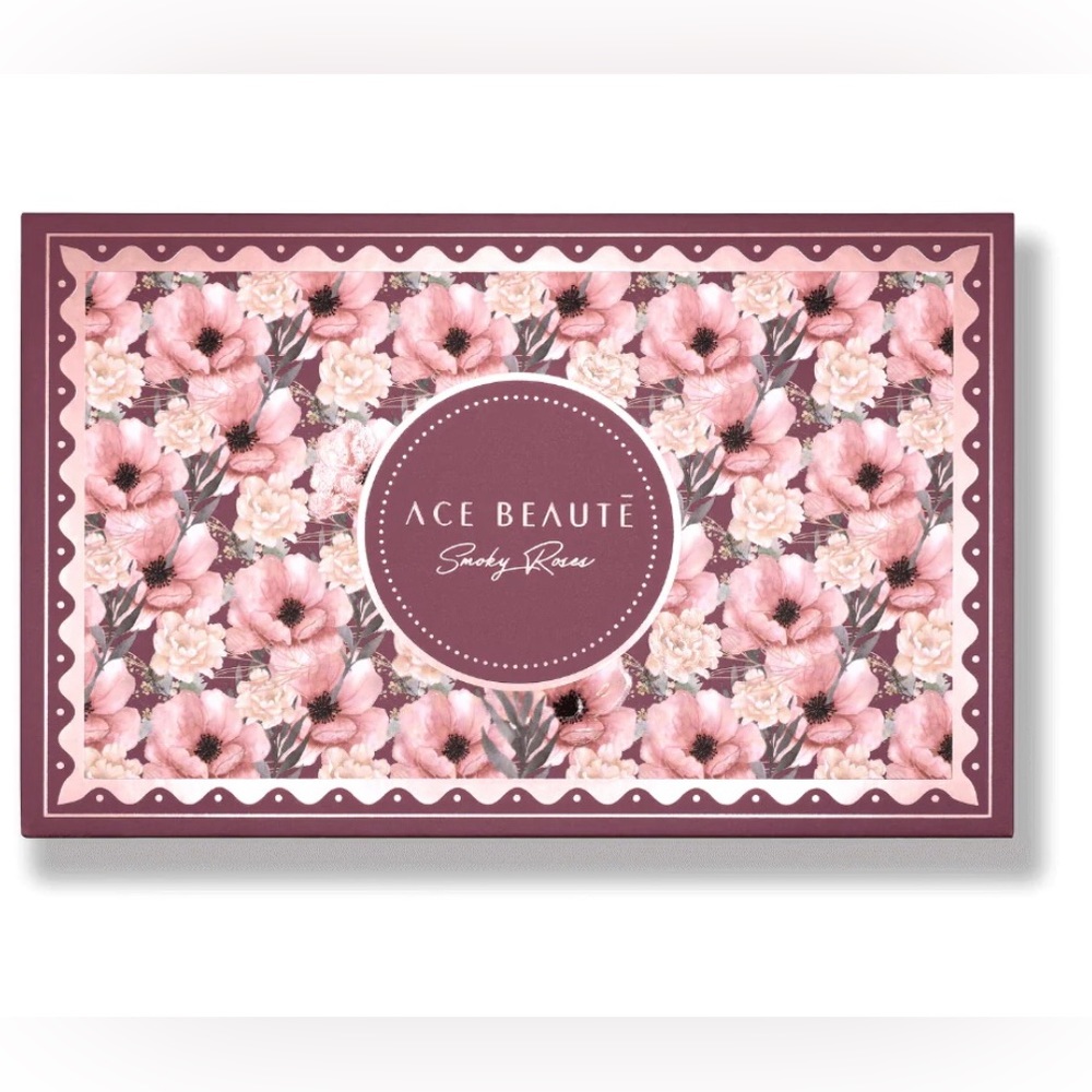 Ace Beautē eyeshadow palette